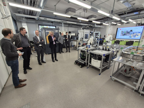 Vorschaubild 2 vom Album Visit of WKO president Styria, Josef Jerk