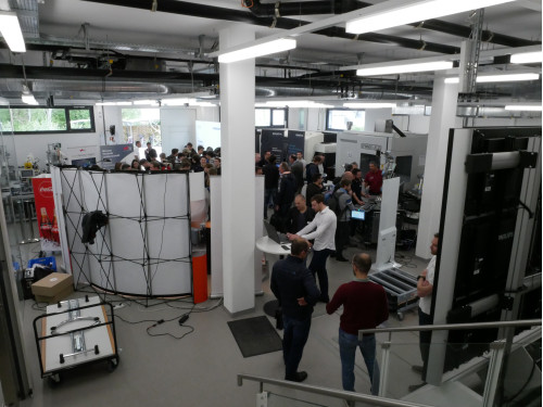 Vorschaubild 6 vom Album Robotics on Tour